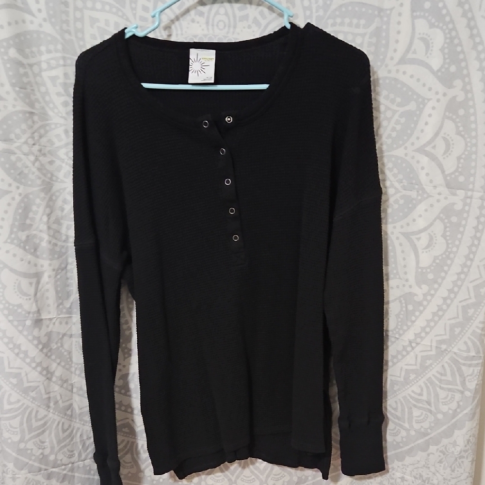 Aerie Top